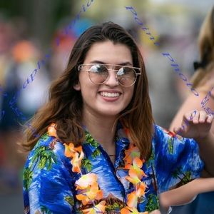 Meet your Posher, Valeria